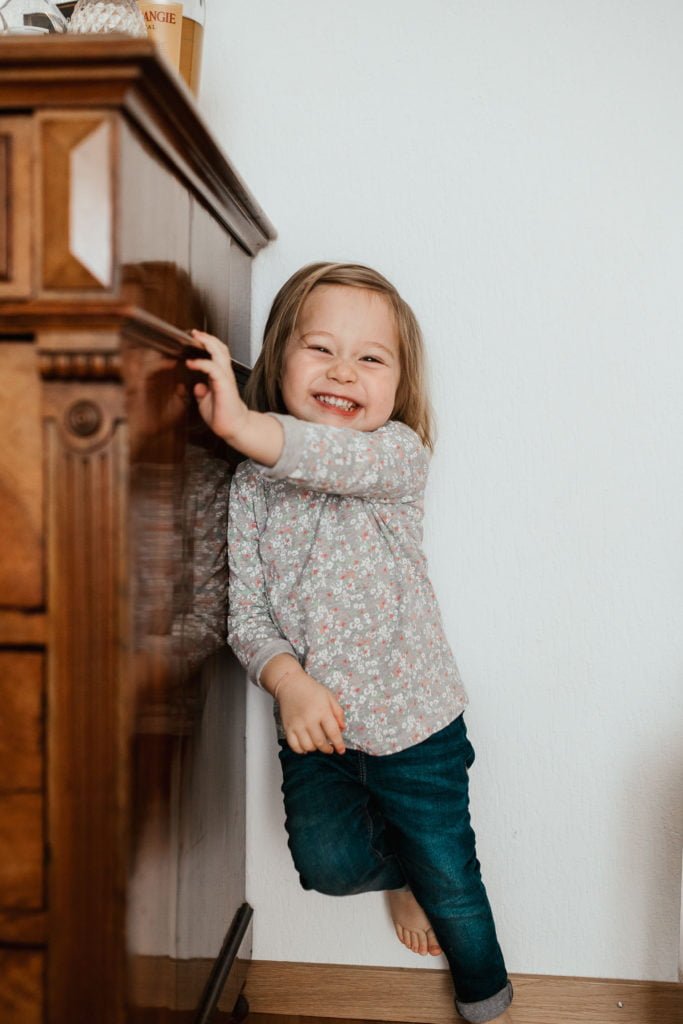 Indoor Familienshooting mit Hochzeitsfotografin Stefanie Chareonbood