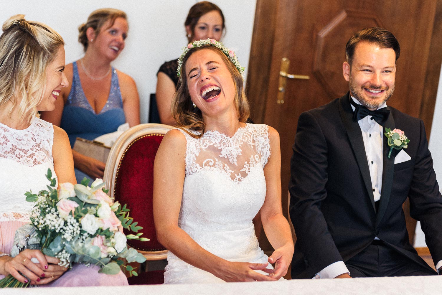 Authentische Hochzeitsfotografie mit Hochzeitsfotografin Stefanie Chareonbood